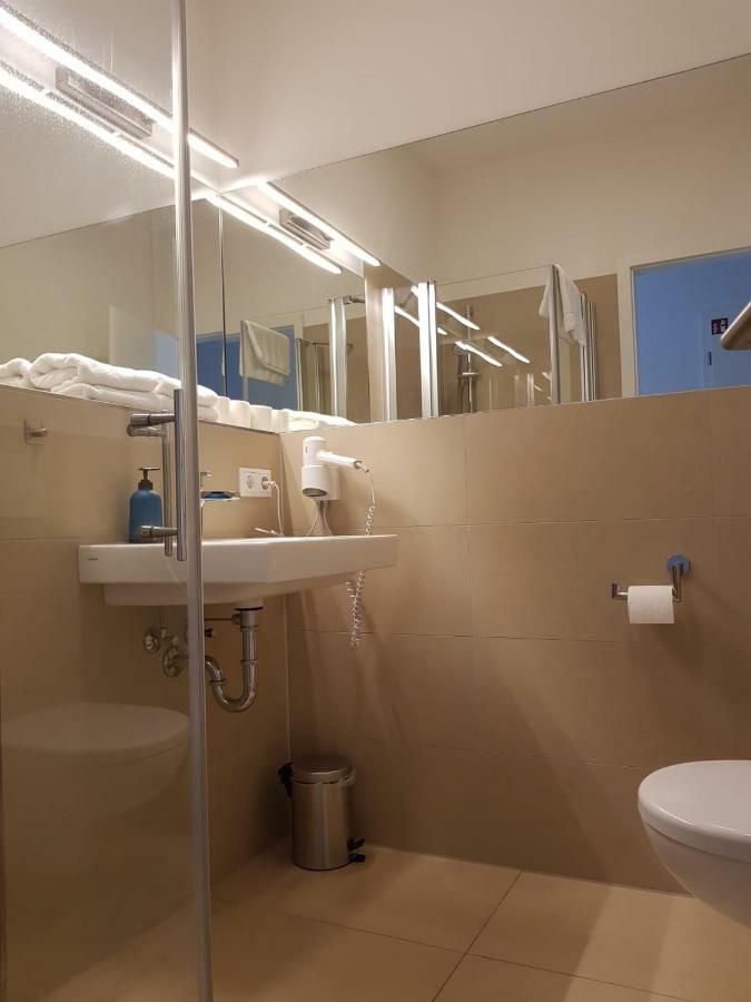 Prima Inn Ferienwohnungen Seetor Residenz Нойруппин Экстерьер фото